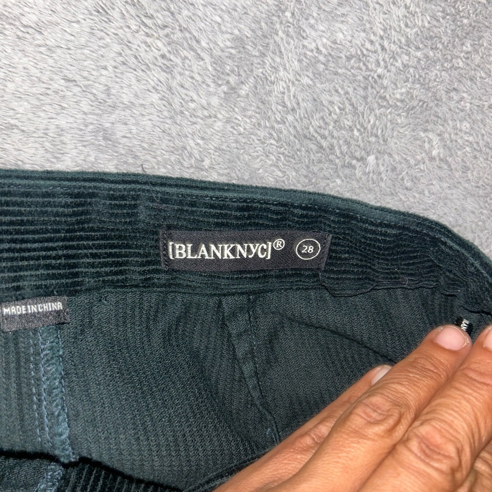 Blank NYC black  Corduroy Mini Skirt - Picture 3 of 3